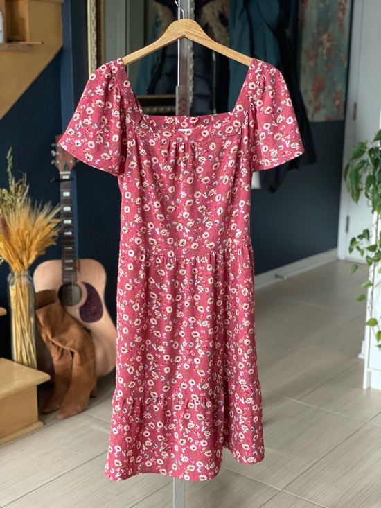 Monteau Dresses & Skirts - Monteau Rose Pink Floral Square-Neck Dress - Small Undone Seam Bought NWT As Is